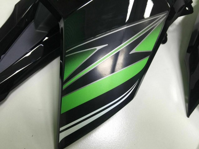 Grün Schwarz Z800 13-16 Motorrad Verkleidungen Grün Schwarz Z800 13-16 Motorrad Verkleidungen