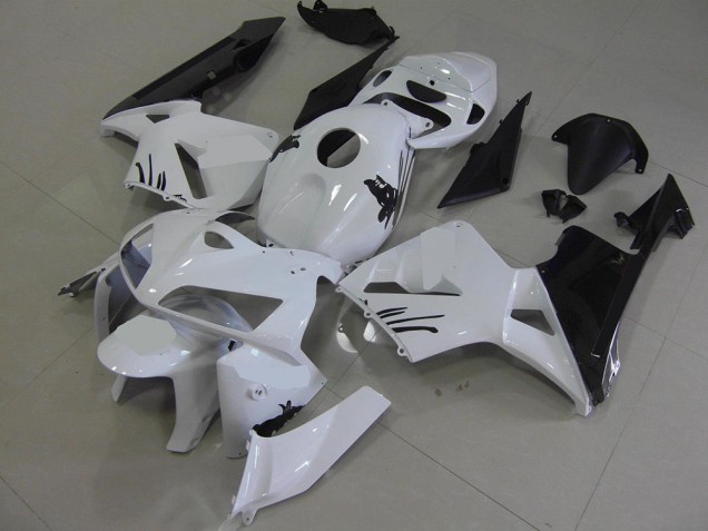Weiß mit Besonders Aufkleber CBR 600 RR 05-06 Motorrad Verkleidungen Weiß mit Besonders Aufkleber CBR 600 RR 05-06 Motorrad Verkleidungen